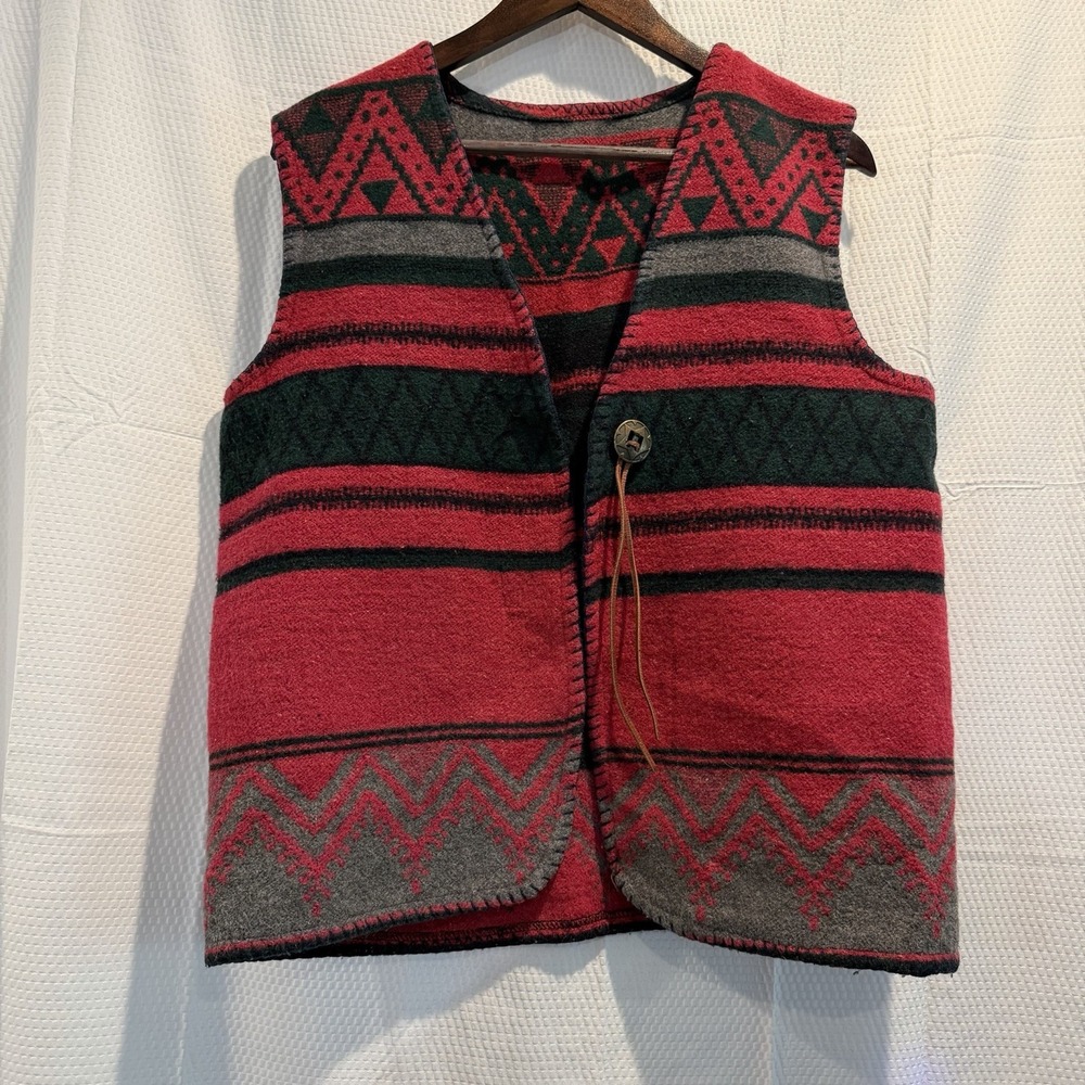 Vintage VTG Western Style Aztec‎ Print Red Women's Vest One Size READ